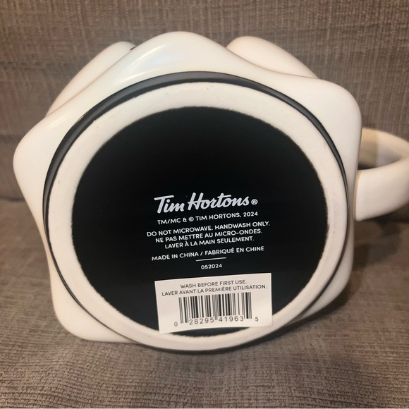 Tim Hortons Heat Colour Changing Ghost Mug 20oz 2024 Halloween BRAND NEW π» - Picture 5 of 7